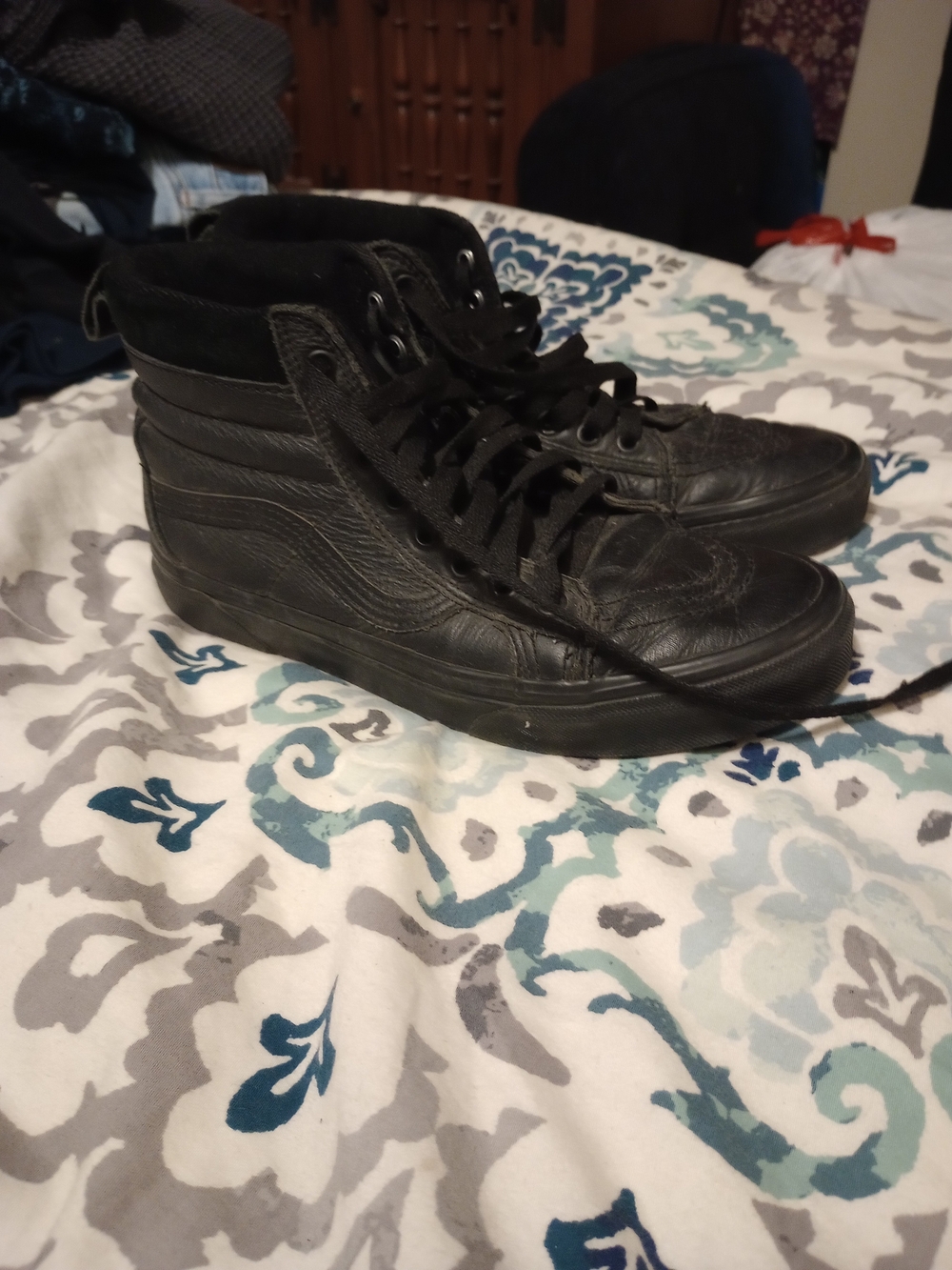 Vans Women's Black High-Top Leather Sneakers
